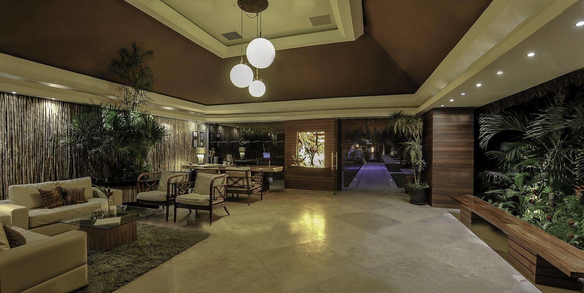 Magic Blue Spa Boutique Hotel Adults Only Playa del Carmen Eksteriør bilde The lobby of the hotel